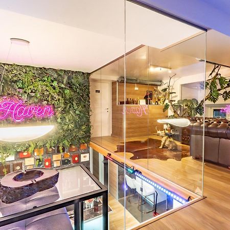 Luxe & Central Haven - Jacuzzi, Sauna, Steam, Private Parking コモ エクステリア 写真
